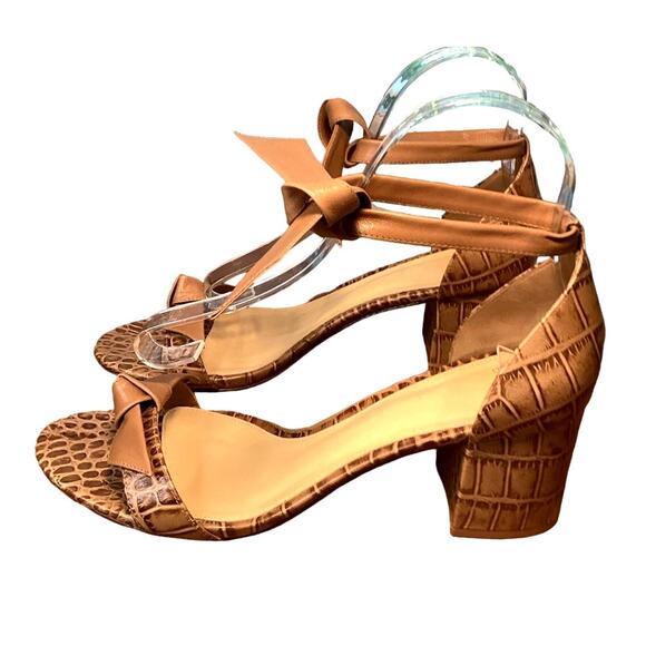 Alexandre Birman Clarita Beige Nude Croc Block Heel Sandal Ankle Wrap 40.5  9.5 - Picture 1 of 9